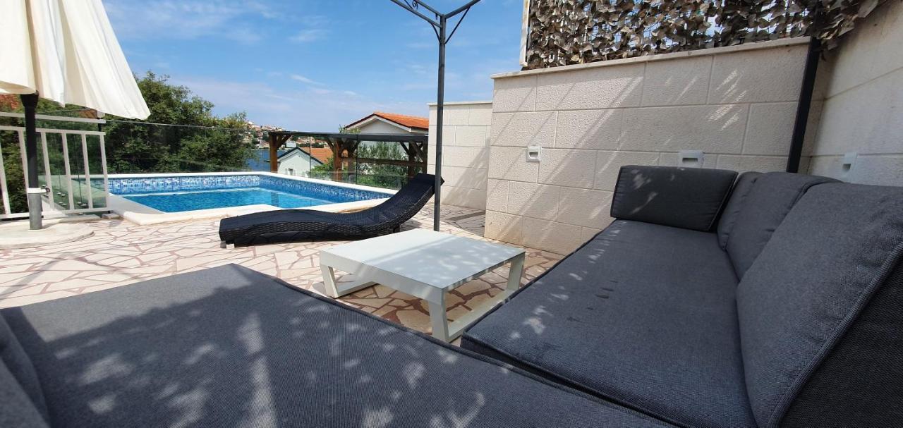 Mimoza Villa Rogoznica  Exteriör bild