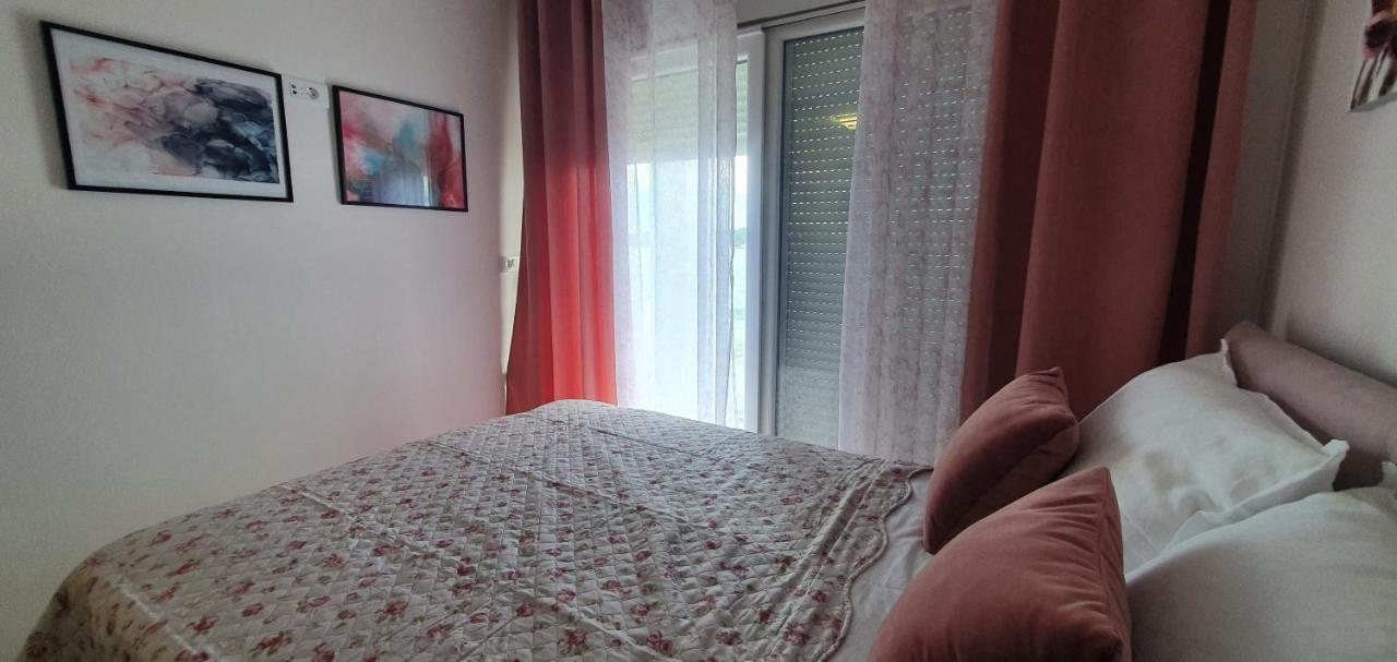 Mimoza Villa Rogoznica  Exteriör bild